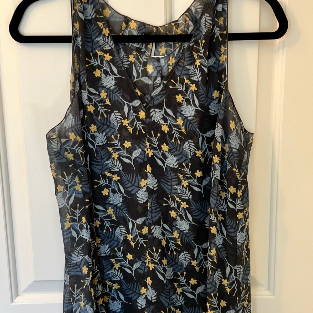 cabi Fern Blouse - Picture 4 of 5